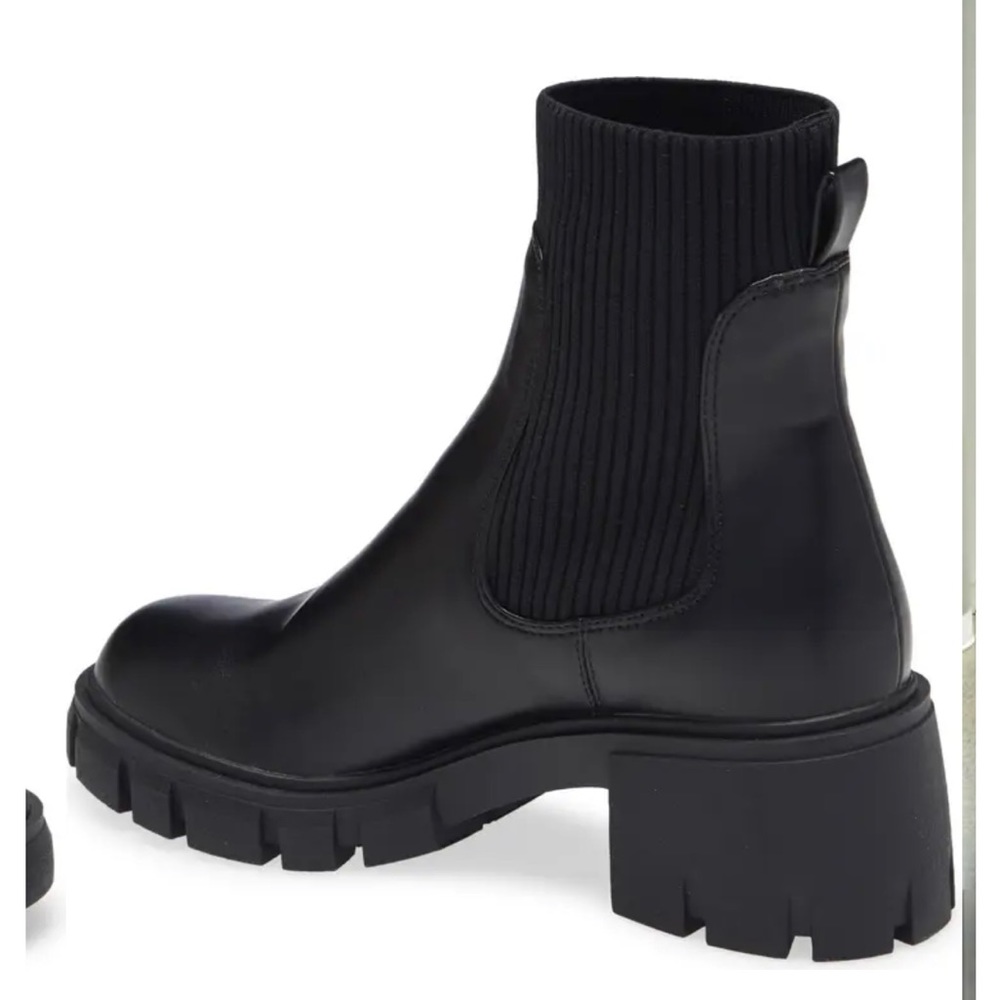 Steve Madden Hayle Platform Chelsea Boot